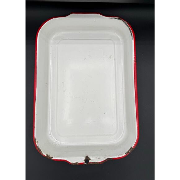 Vintage Enamelware Pan - White With Red Trim - Picture 5 of 8